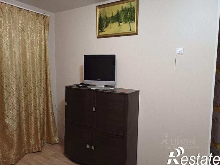 1-комн квартира проспект Кирова, 260,  д. 260