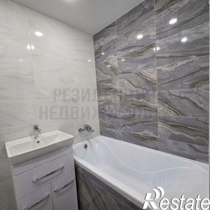 2-комн квартира улица Георгия Димитрова, 85,  д. 85