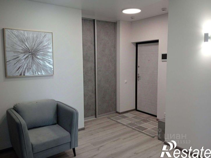 2-комн квартира улица Луначарского, 5,  д. 5