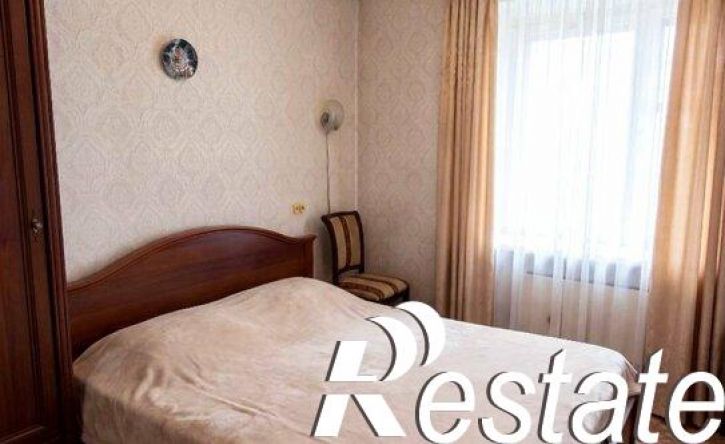 2-комн квартира Среднесадовая улица, 64,  д. 64