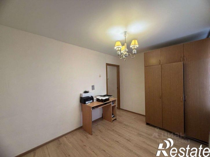 4-комн квартира улица Авроры, 68,  д. 68