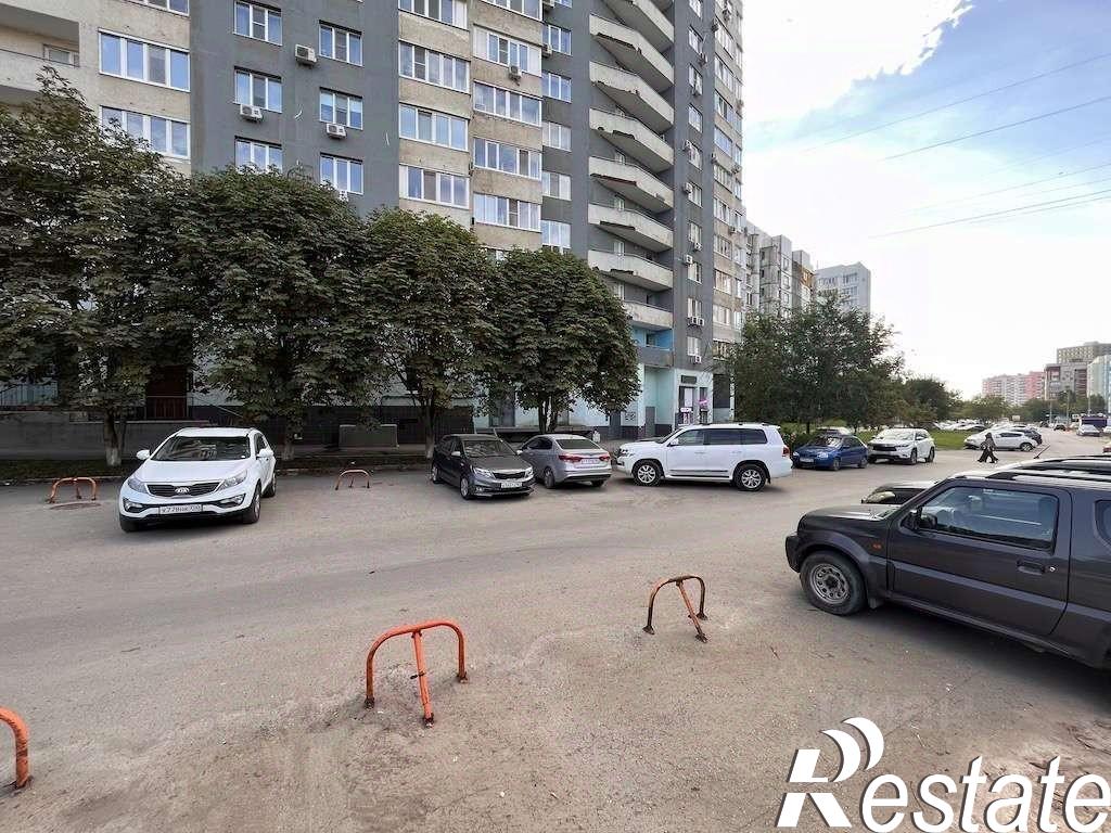Купить торговое помещение за 7 440 500 рублей на улица Губанова, 20А