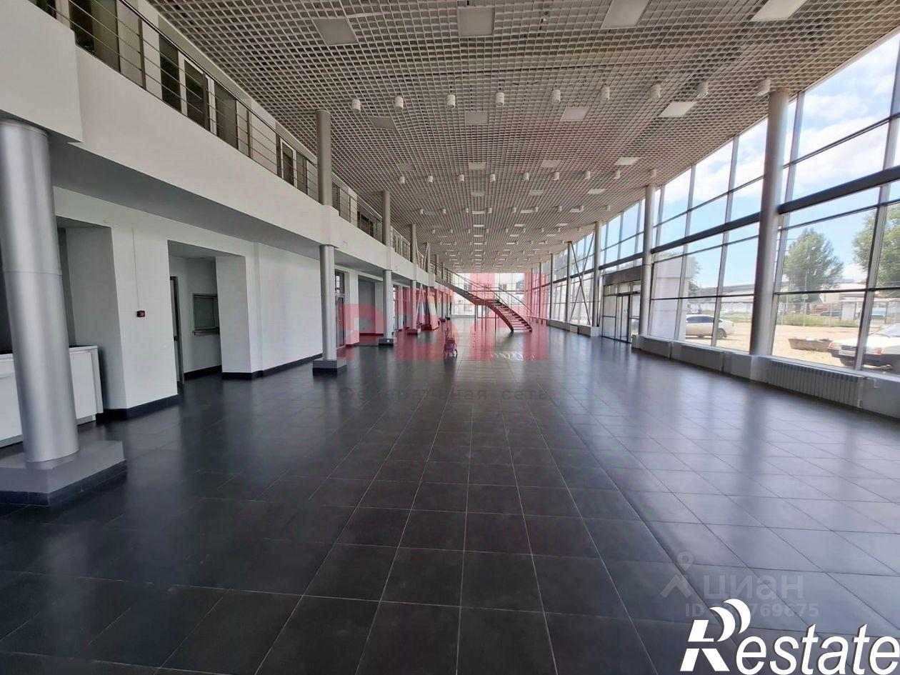 Сдать торговое помещение за 83 333 рублей на Заводское шоссе, 7