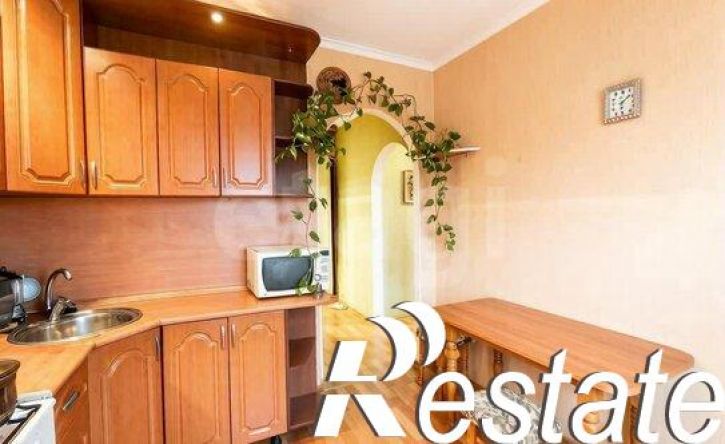 2-комн квартира Солнечная улица, 33,  д. 33