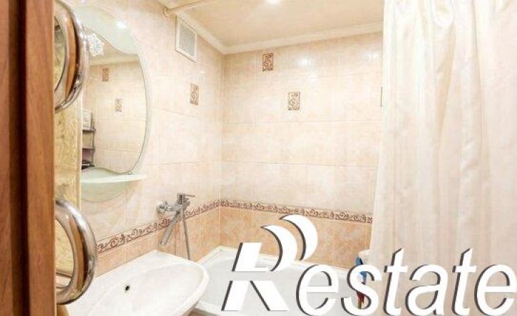 2-комн квартира Солнечная улица, 33,  д. 33