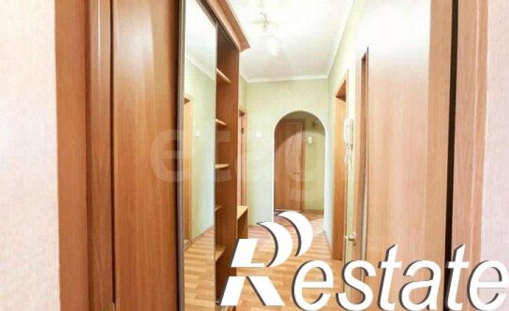 2-комн квартира Солнечная улица, 33,  д. 33