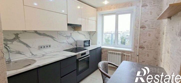 3-комн квартира улица Тополей, 4,  д. 4