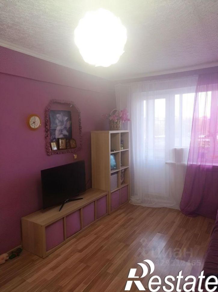 3-комн квартира улица Гагарина, 1,  д. 1