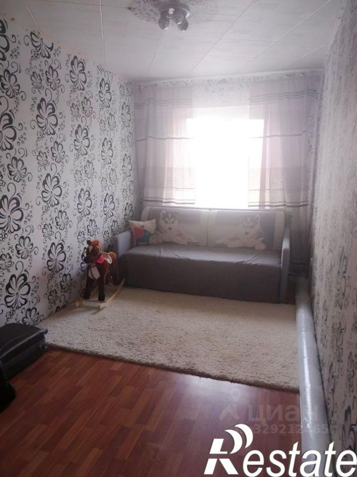3-комн квартира улица Гагарина, 1,  д. 1