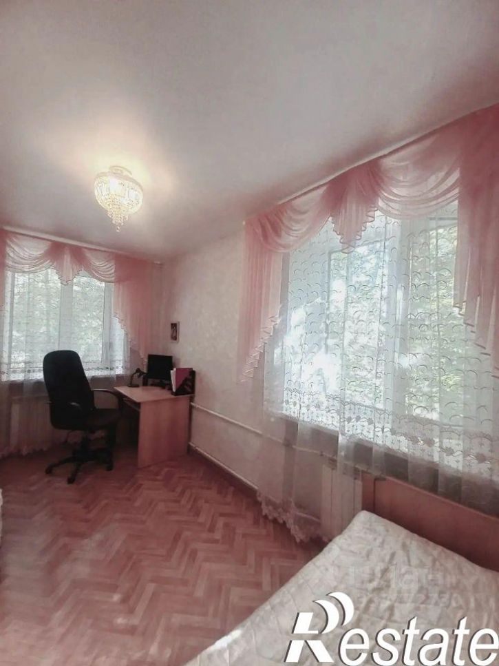 2-комн квартира Тихвинская улица, 28,  д. 28