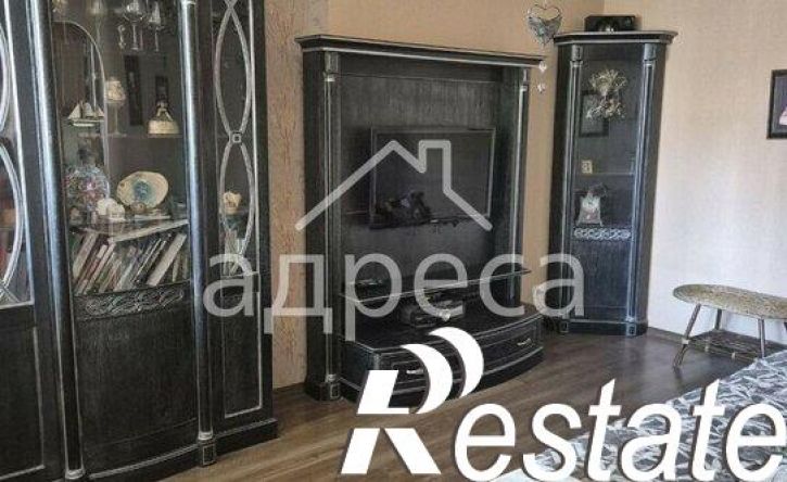 2-комн квартира Революционная улица, 3,  д. 3