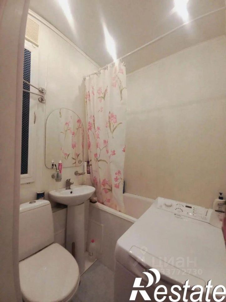 2-комн квартира Тихвинская улица, 28,  д. 28