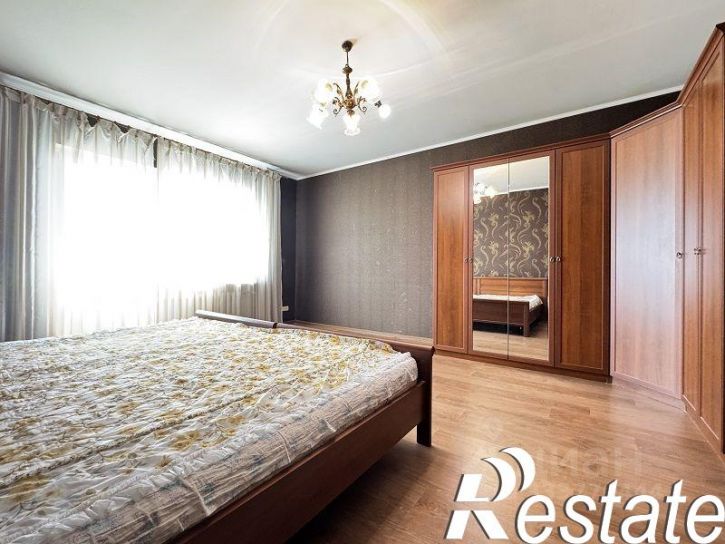2-комн квартира Ленинская улица, 228,  д. 228