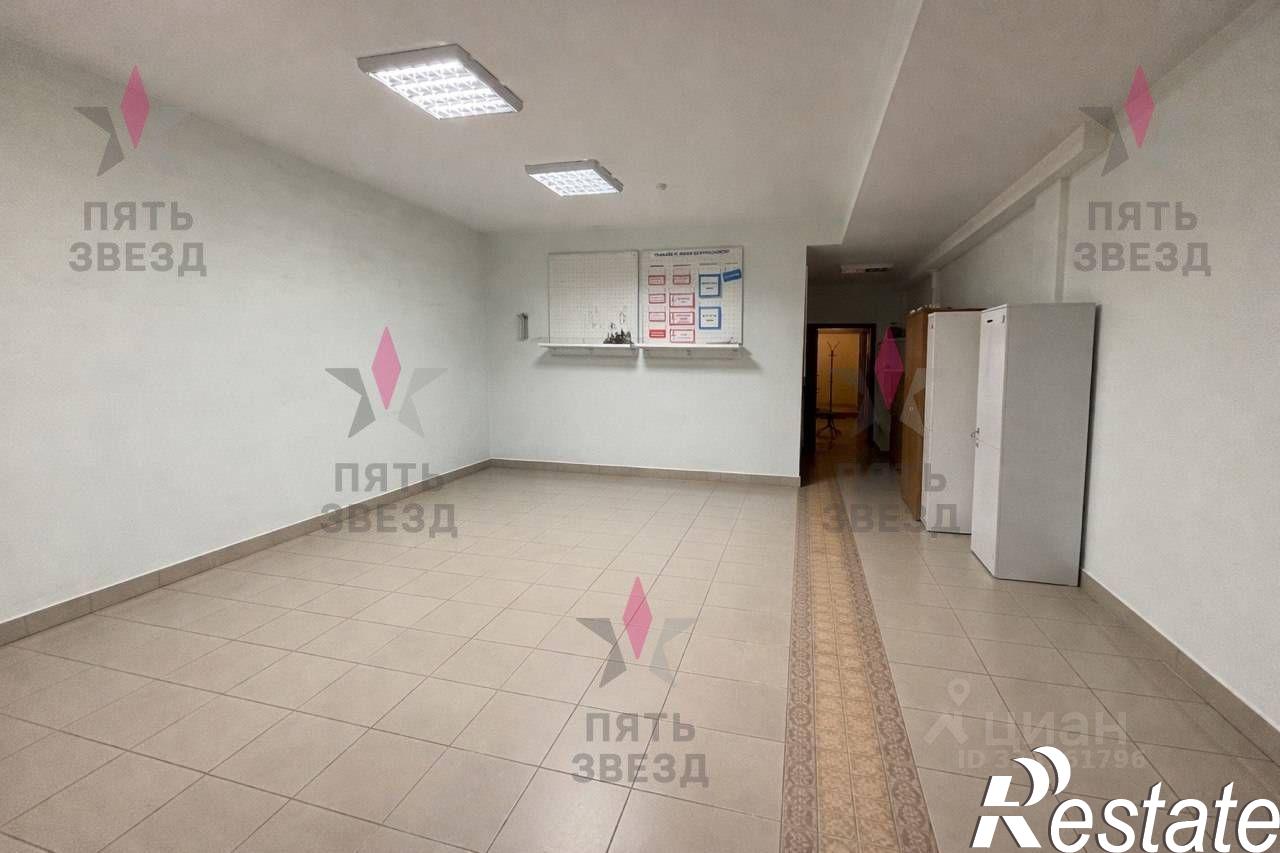 Купить офис, помещение под офис за 20 900 200 рублей на Некрасовская улица, 82