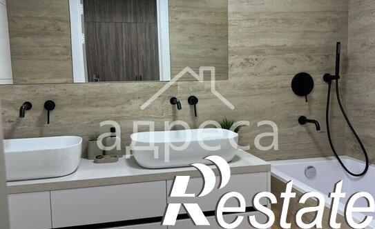 Купить квартиру за 20 900 000 рублей на улица Водников, 33