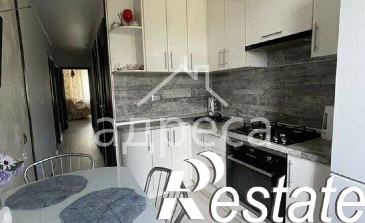 3-комн квартира улица Георгия Димитрова, 37,  д. 37