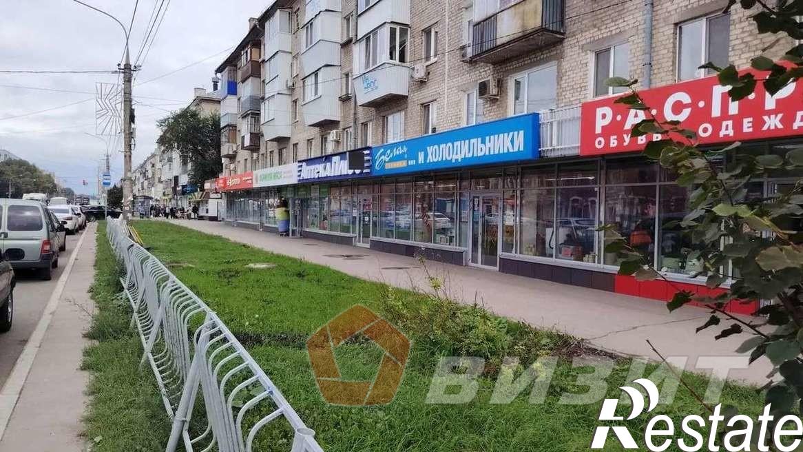 Купить торговое помещение за 11 700 000 рублей на Победы улица, 130