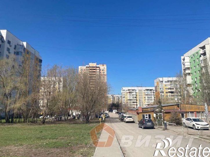 Торговое помещение Ново-Садовая улица, 252