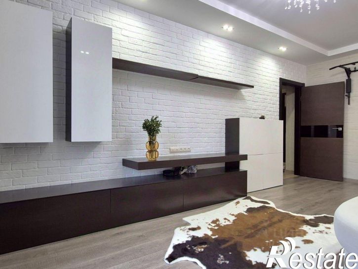 2-комн квартира улица Советской Армии, 240Б,  д. 240Б
