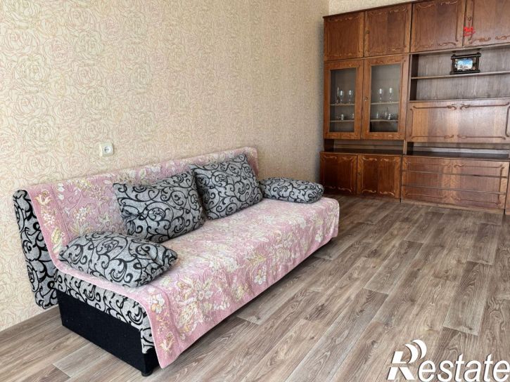 2-комн квартира Симферопольская улица, 24,  д. 24