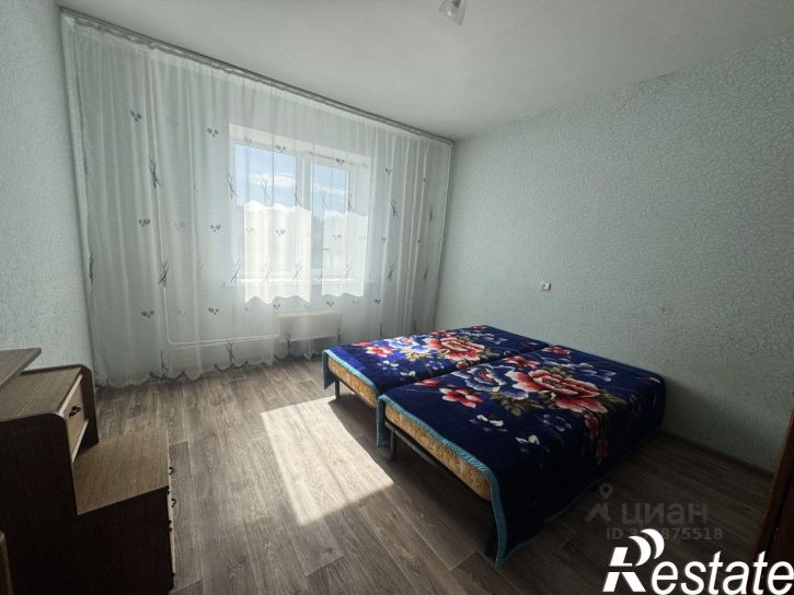 2-комн квартира Симферопольская улица, 24,  д. 24