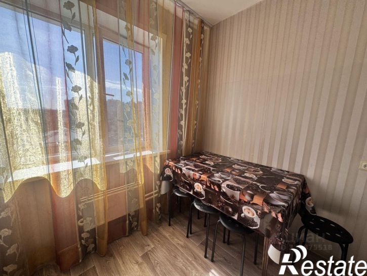 2-комн квартира Симферопольская улица, 24,  д. 24