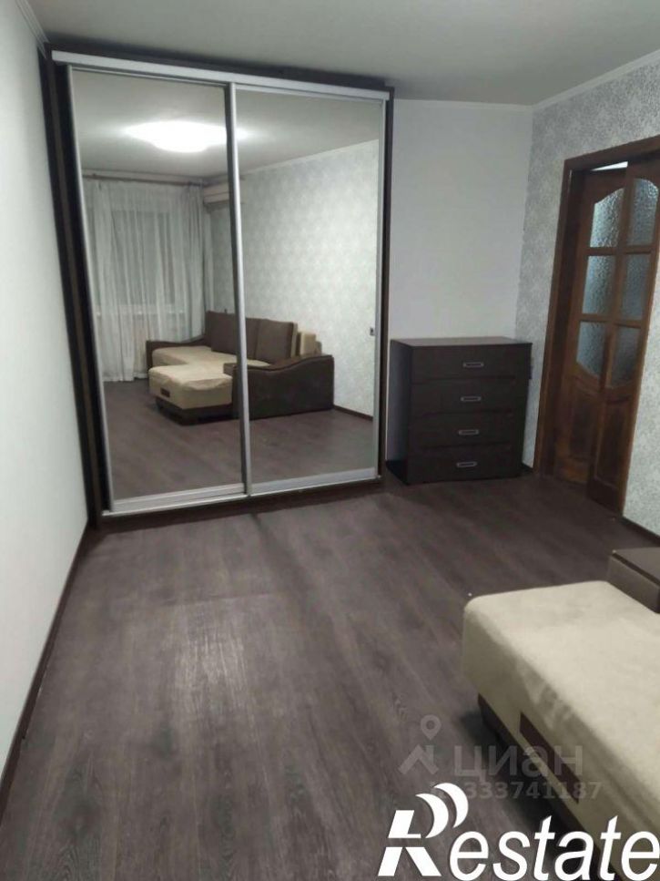1-комн квартира проспект Металлургов, 15,  д. 15