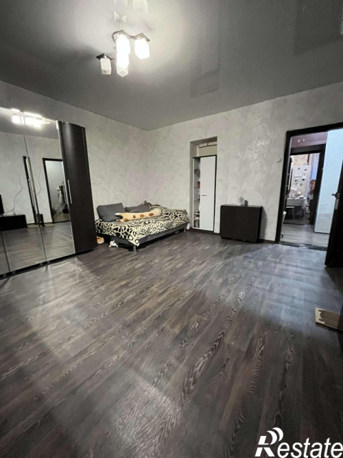 Продажа 3-комн квартиры Урицкого улица, 6