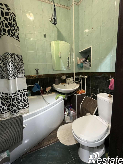Продажа 3-комн квартиры Урицкого улица, 6