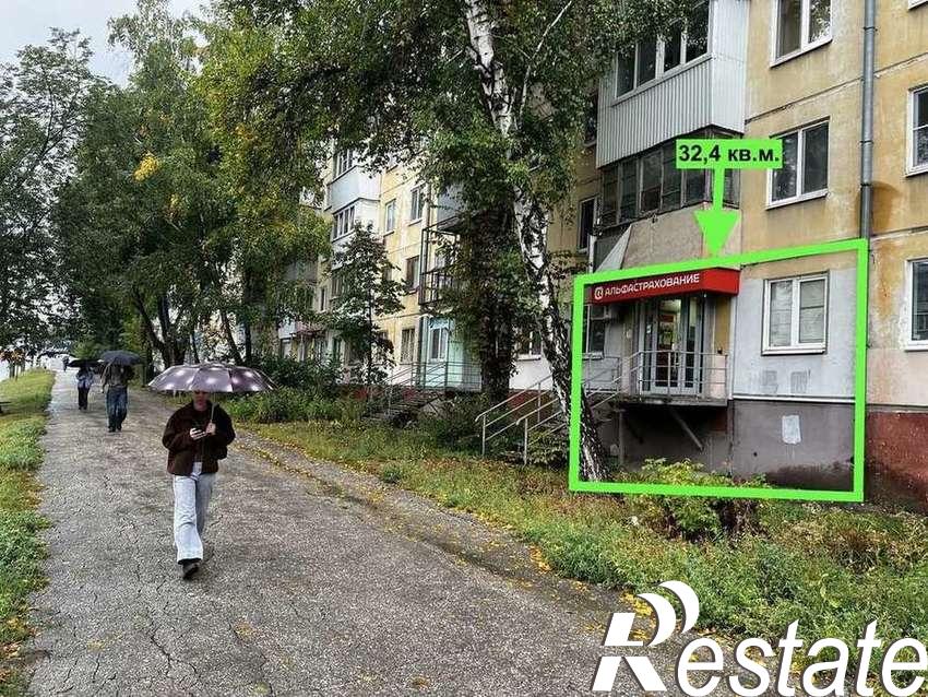 Сдать торговое помещение за 42 000 рублей на Гагарина улица, 90