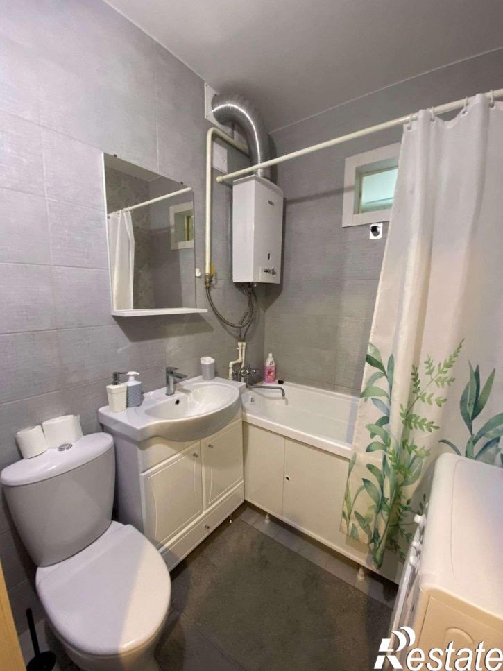 2-комн квартира Полевая улица, 3