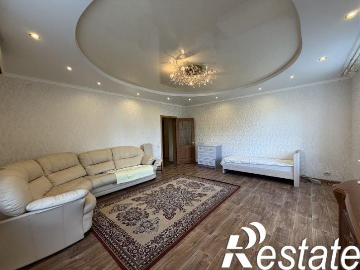 3-комн квартира Циолковского улица, 7