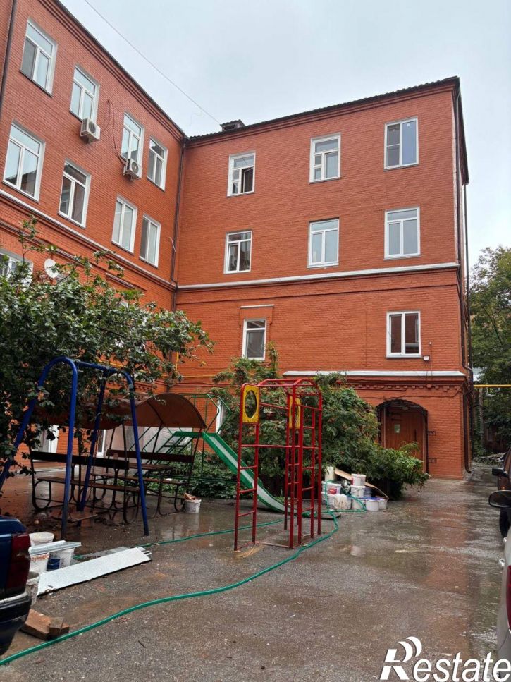 3-комн квартира Степана Разина улица, 65