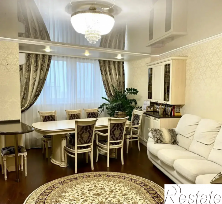 3-комн квартира Молодежная улица, 18