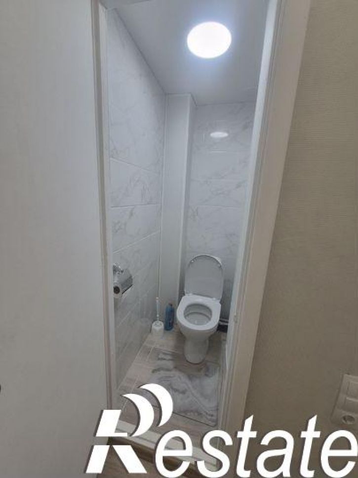 2-комн квартира Александра Матросова улица, 63