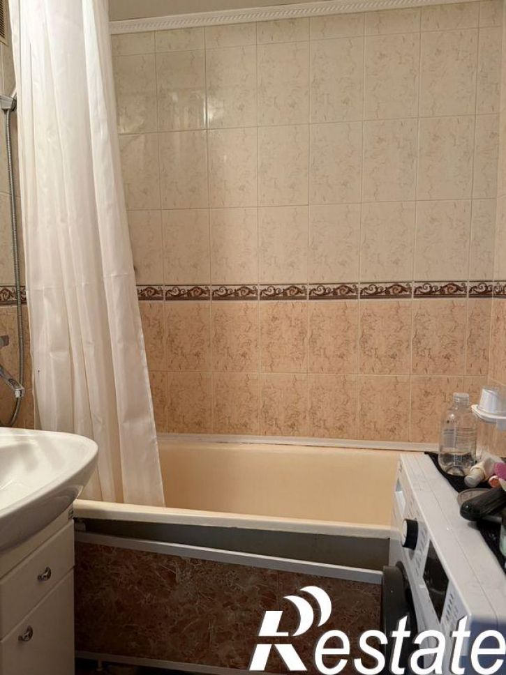1-комн квартира Александра Матросова улица, 57