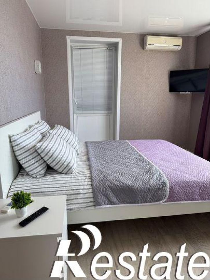 2-комн квартира Кирова улица, 322Ак6
