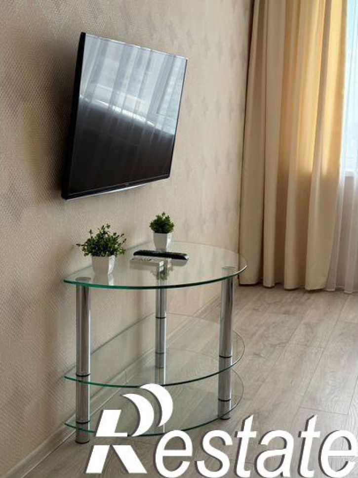 2-комн квартира Кирова улица, 322Ак6
