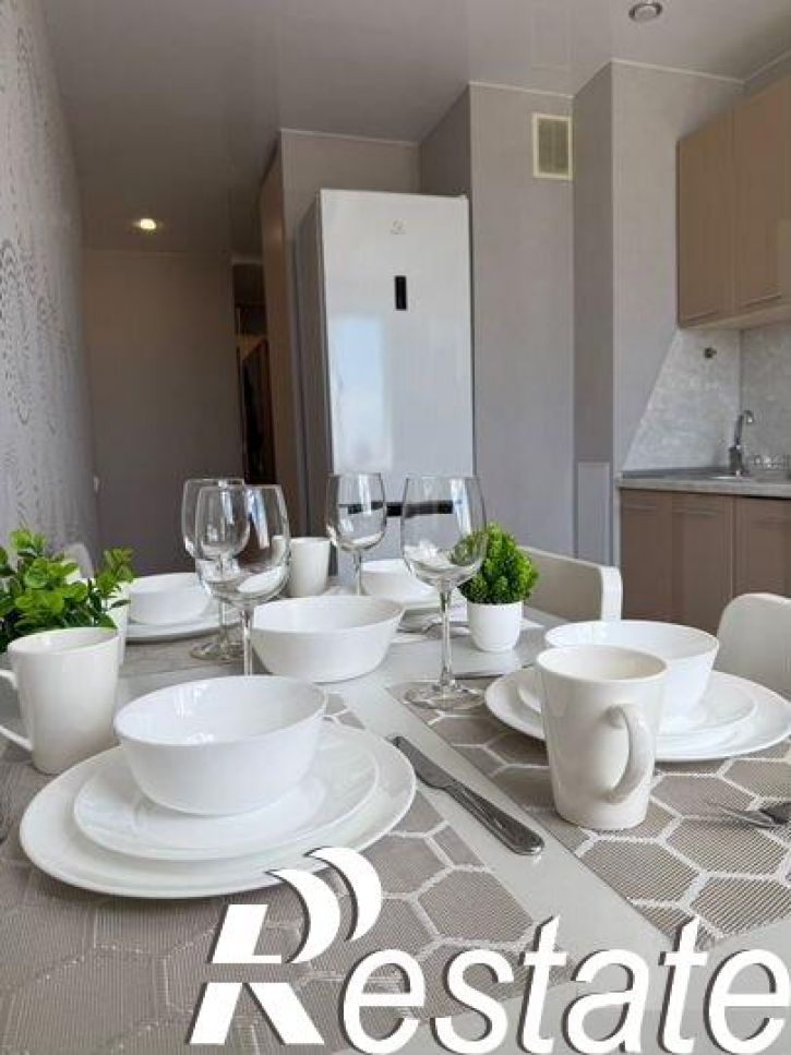 2-комн квартира Кирова улица, 322Ак6