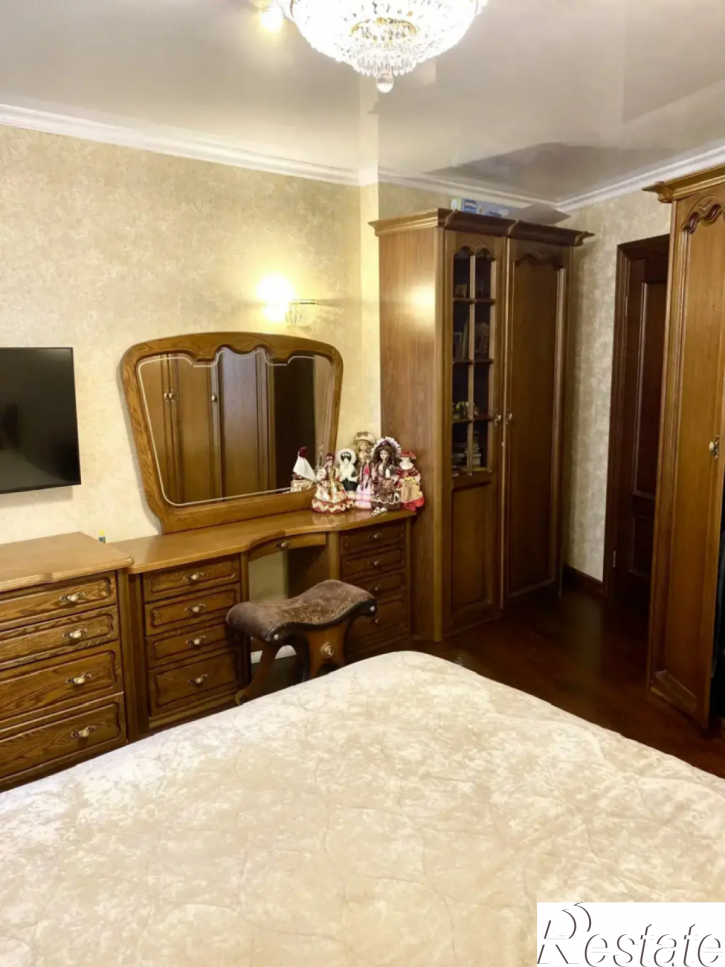 3-комн квартира Молодежная улица, 18