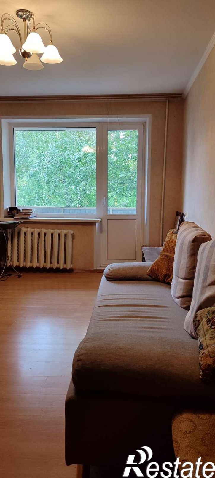 3-комн квартира Осипенко улица, 8