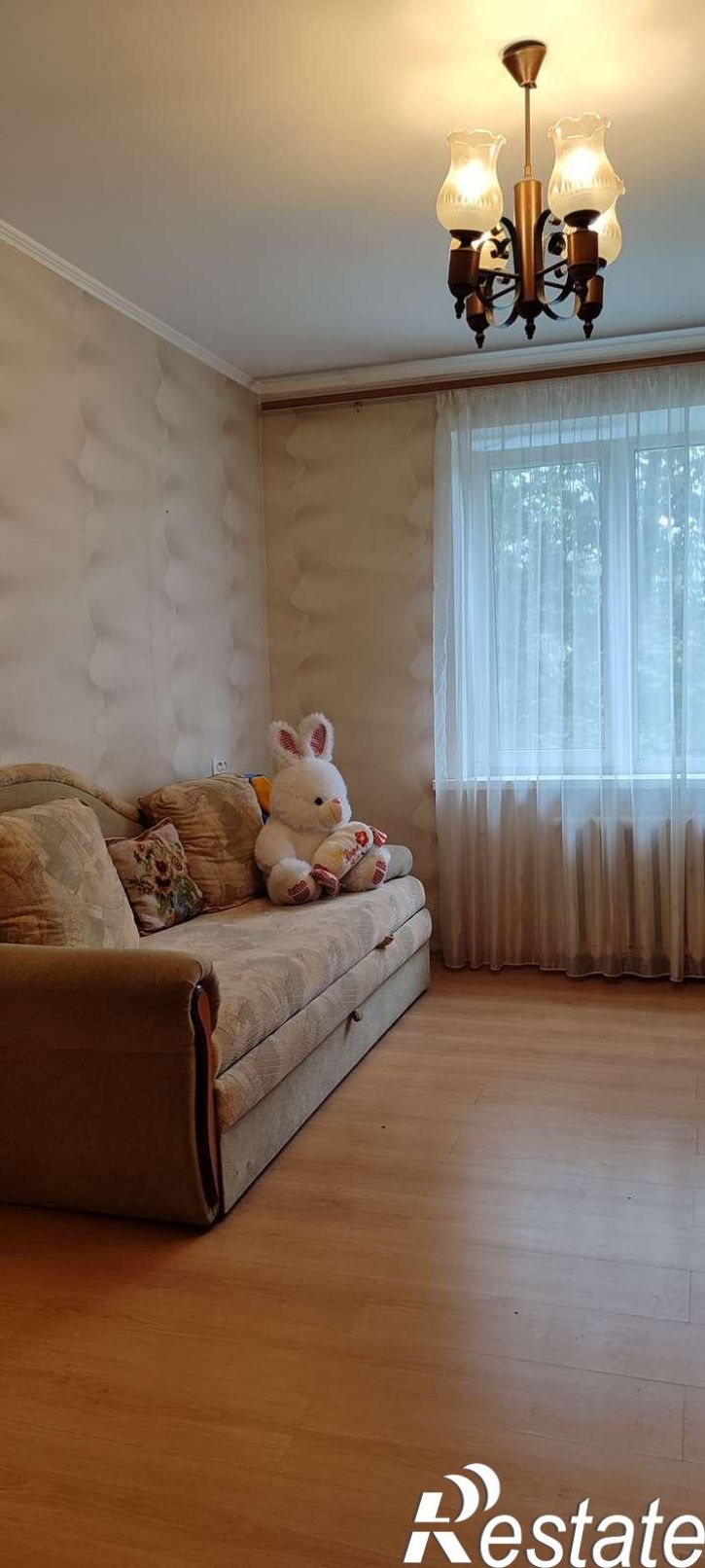 3-комн квартира Осипенко улица, 8