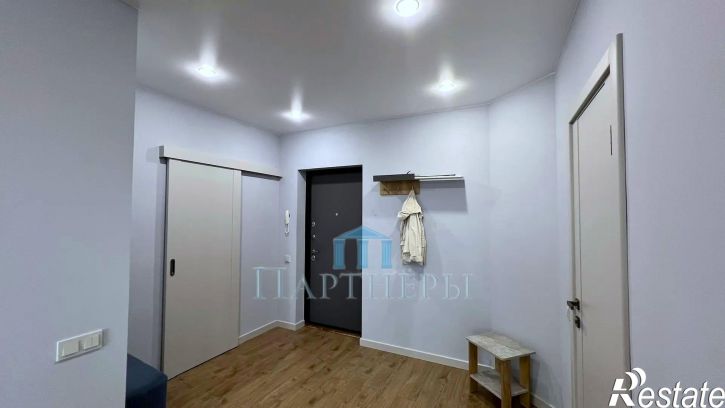 2-комн квартира Луначарского улица, 5