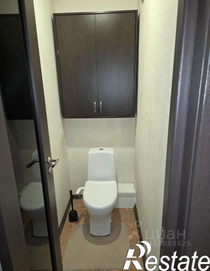 2-комн квартира улица Евгения Золотухина, 17,  д. 17