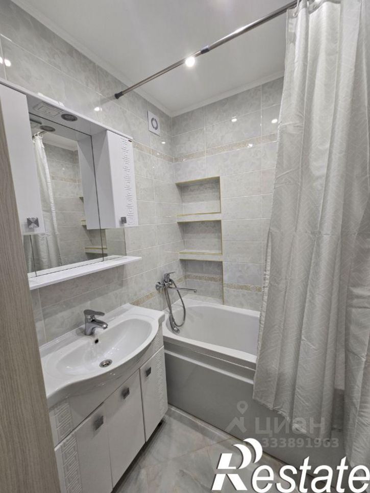 2-комн квартира Аэродромная улица, 98А,  д. 98А