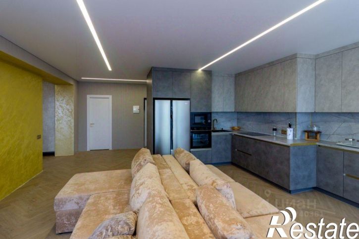3-комн квартира Конноармейская улица, 26,  д. 26