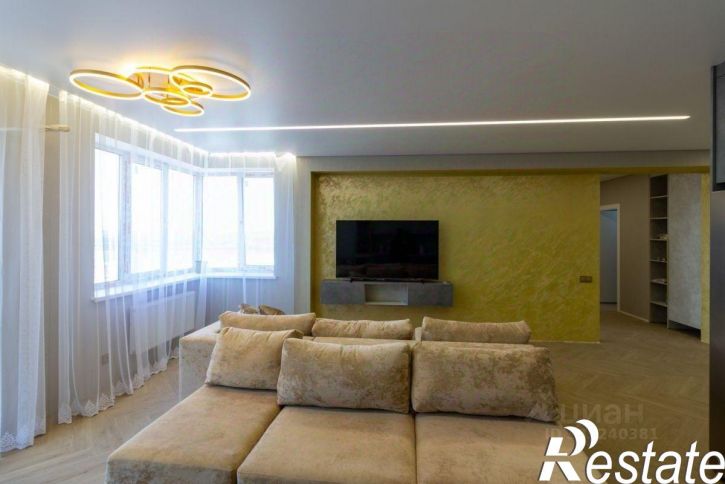 3-комн квартира Конноармейская улица, 26,  д. 26