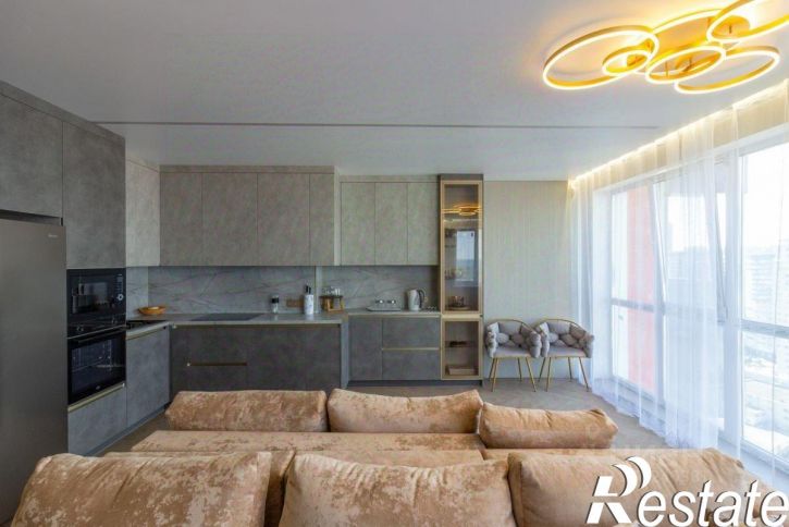 3-комн квартира Конноармейская улица, 26,  д. 26