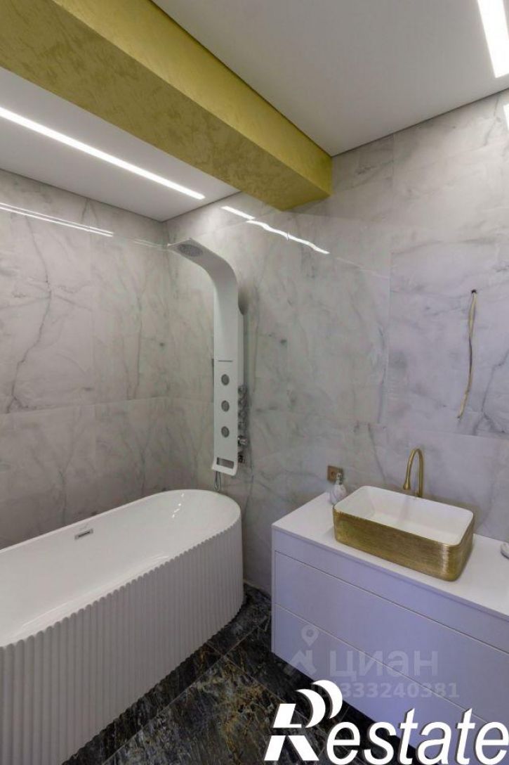 3-комн квартира Конноармейская улица, 26,  д. 26