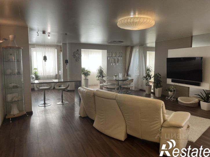3-комн квартира проспект Карла Маркса, 17,  д. 17